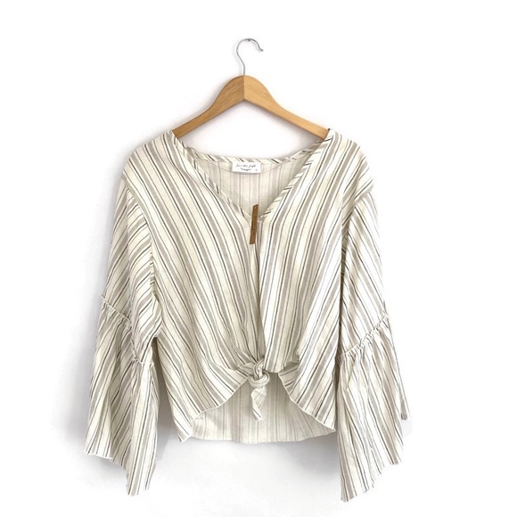 Anthropologie Tops - Butterfly Sleeve Tie Front Linen Top